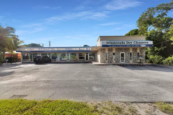 Tavernier, FL 33070,89015 Overseas Highway #4