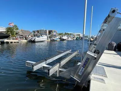 Key Largo, FL 33037,721 Garden State Lane