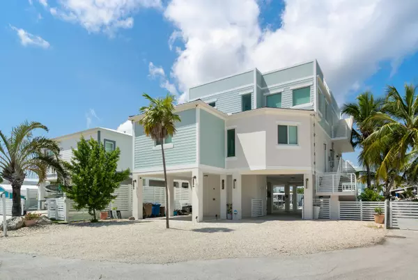 Key Largo, FL 33037,705 Garden State Lane