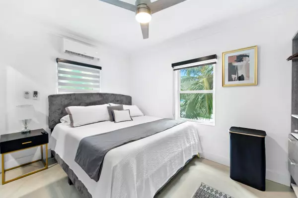 Tavernier, FL 33070,91865 overseas hwy #102