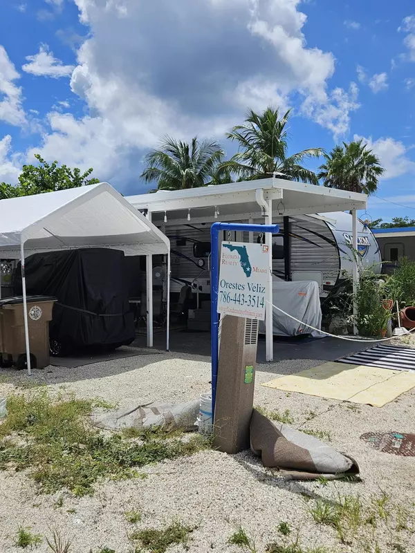 Key Largo, FL 33037,325 Calusa Street #259