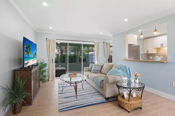 Other, FL 00000,3030 Palm Drive