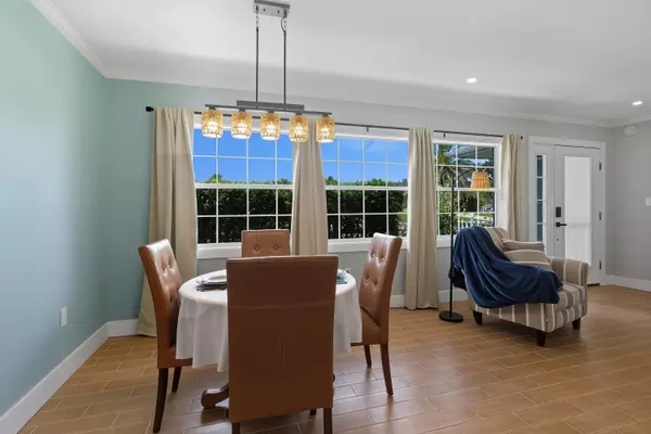 Other, FL 00000,3030 Palm Drive