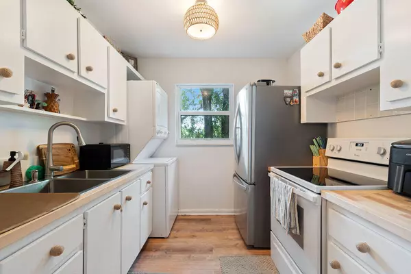 Key Largo, FL 33037,300 Ocean Drive #28