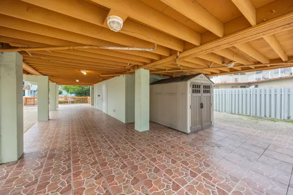 Layton, FL 33001,102 Snapper Creek Drive