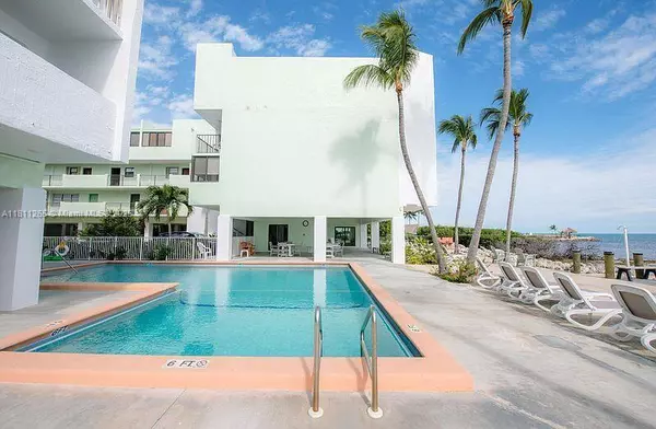 Islamorada, FL 33036,87465 Old Highway #218