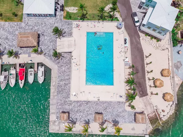 Marathon, FL 33050,10877 Overseas Highway #96