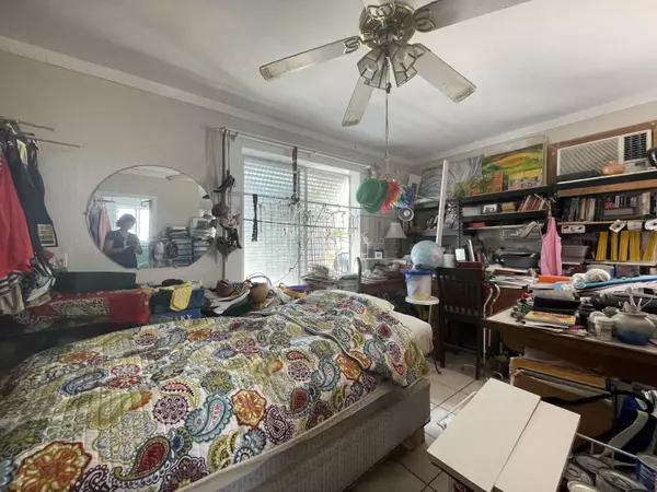 Key West, FL 33040,801 Waddell Avenue #3