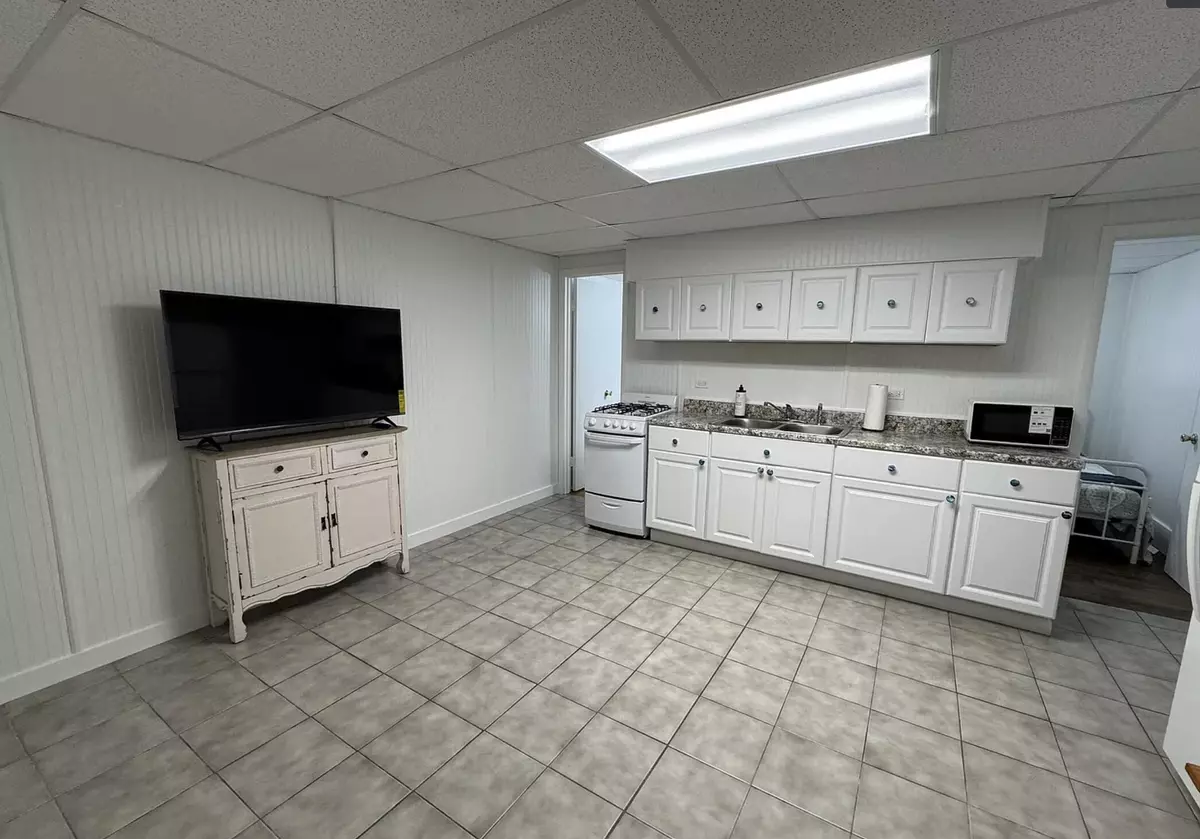 Layton, FL 33001,119 Long Key Lake Drive #2