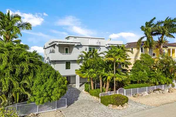 Key Largo, FL 33037,108 N Bounty Lane