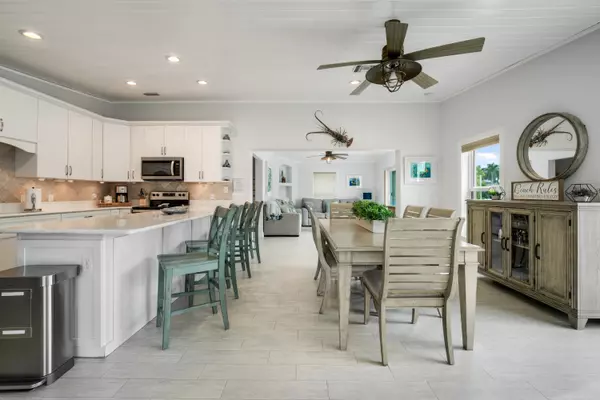 Key Colony, FL 33051,511 4Th Street