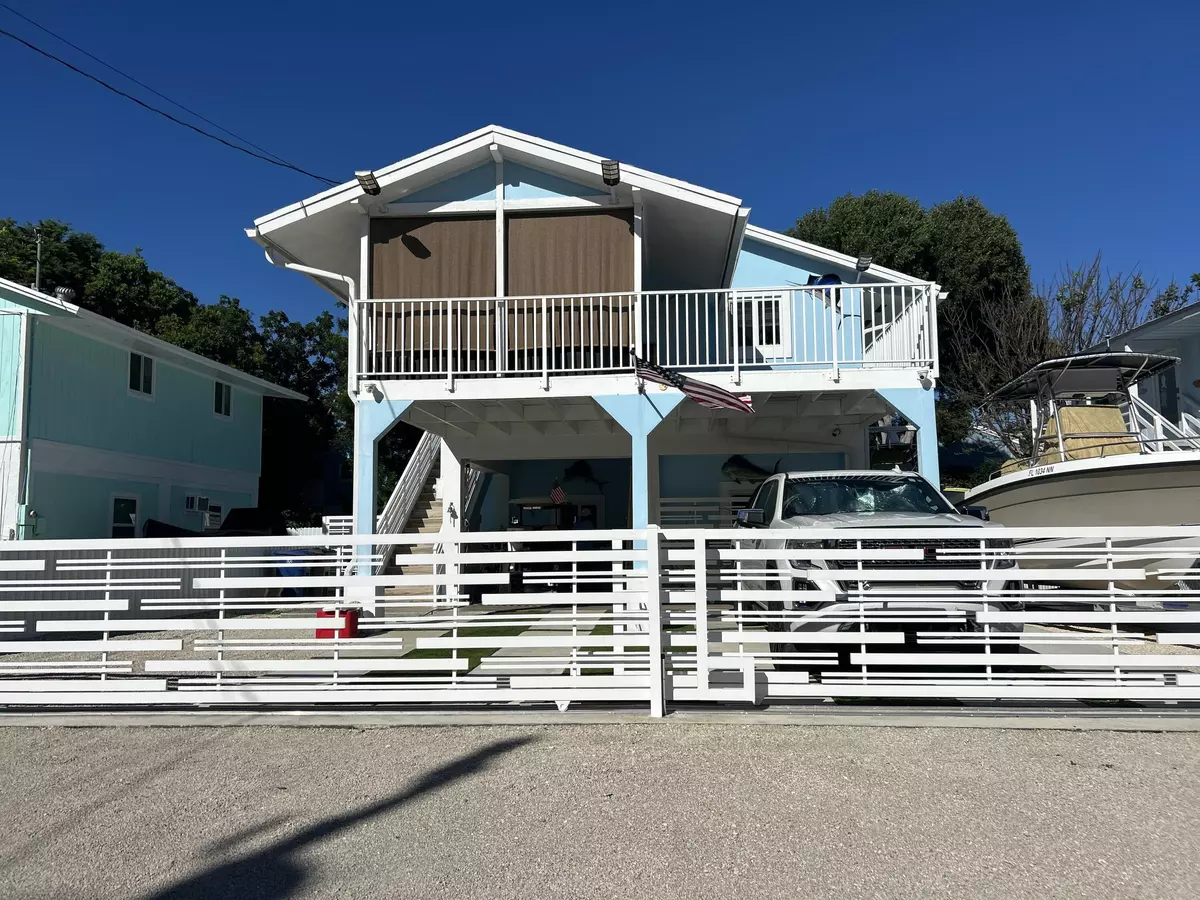 Key Largo, FL 33037,423 Mahogany Avenue