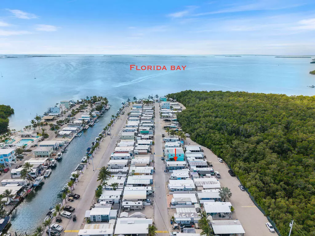 Key Largo, FL 33037,325 Calusa Street #351