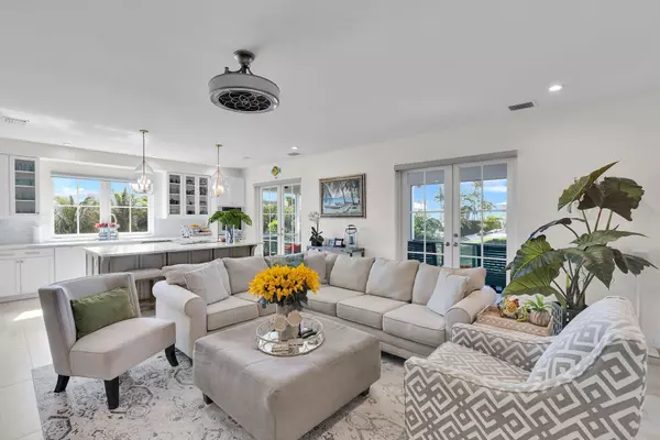 Duck, FL 33050,261 W Seaview Drive