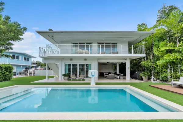 Tavernier, FL 33070,165 Ocean Drive