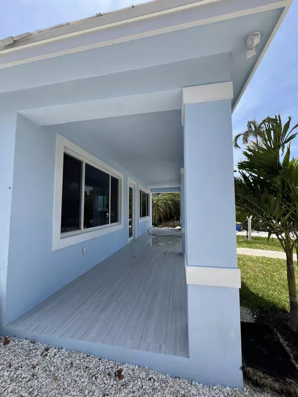 Tavernier, FL 33070,132 Riviera Drive