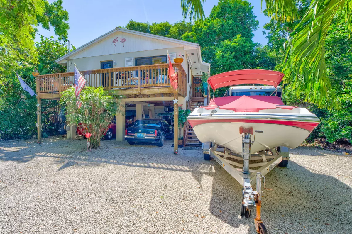 Tavernier, FL 33070,122 Ocean View Drive
