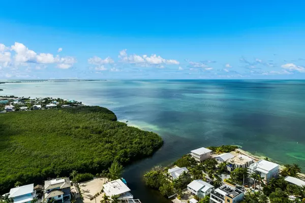 Islamorada, FL 33036,142 Gulfview Drive