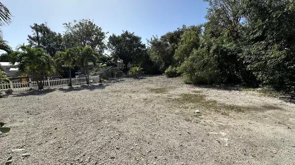 Key Largo, FL 33037,1 N End Road