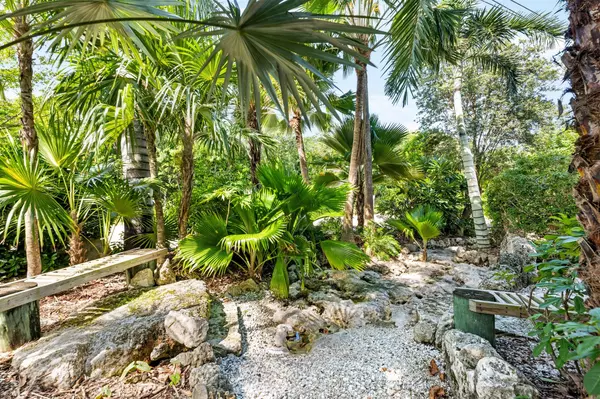 Marathon, FL 33050,99 Bruce Court