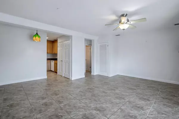 Key West, FL 33040,2601 S Roosevelt Boulevard #305A