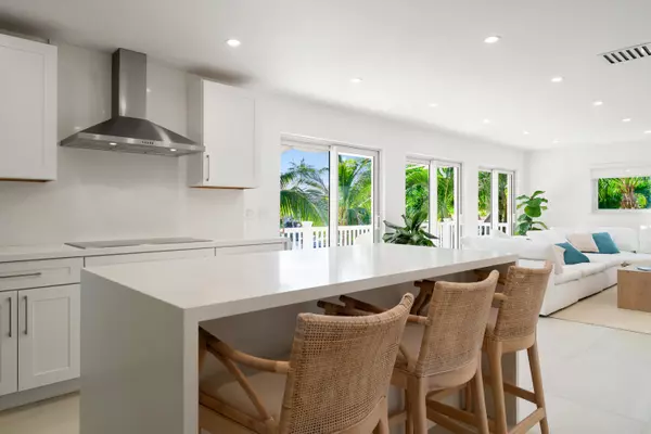 Tavernier, FL 33070,240 Mohawk Street