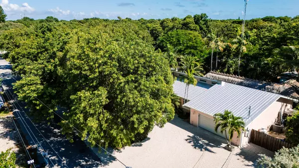 Key Largo, FL 33037,810 Madrid Road