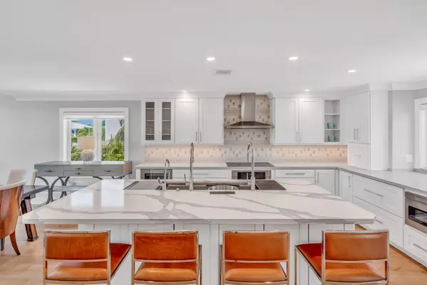 Summerland, FL 33042,948 Gulf Drive