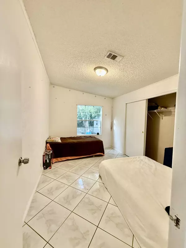 Key Largo, FL 33037,10 Oakwood Avenue Avenue