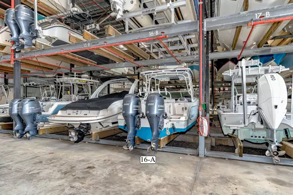 Marathon, FL 33050,12411 Overseas Highway #16A