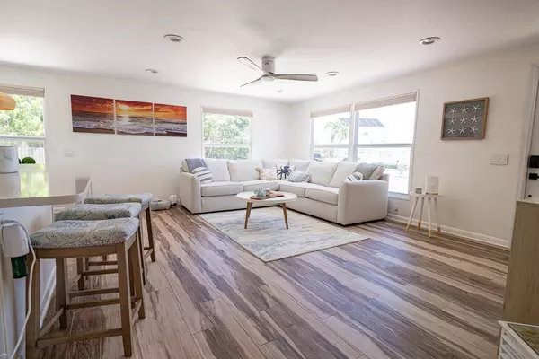 Key Largo, FL 33070,212 Buttonwood Lane