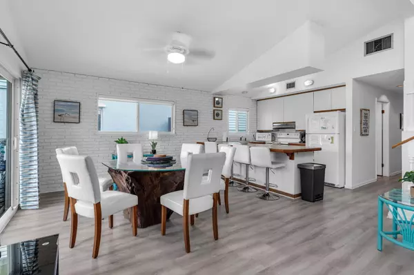 Key Colony, FL 33051,350 E Ocean Drive #0