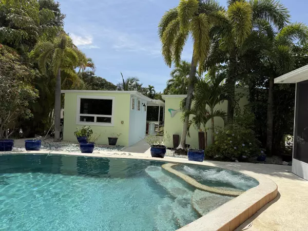 Sugarloaf, FL 33042,19512 Aztec Street