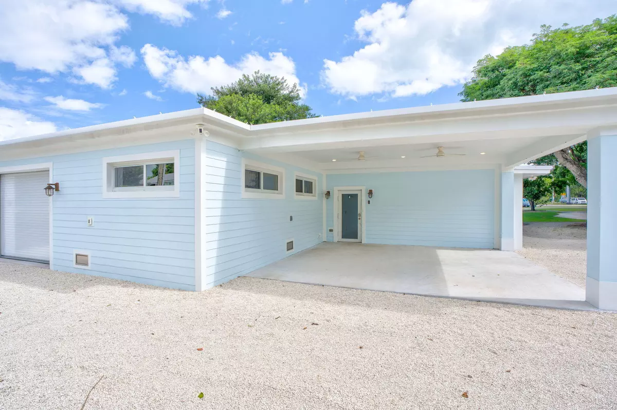 Tavernier, FL 33070,278 Gardenia Street