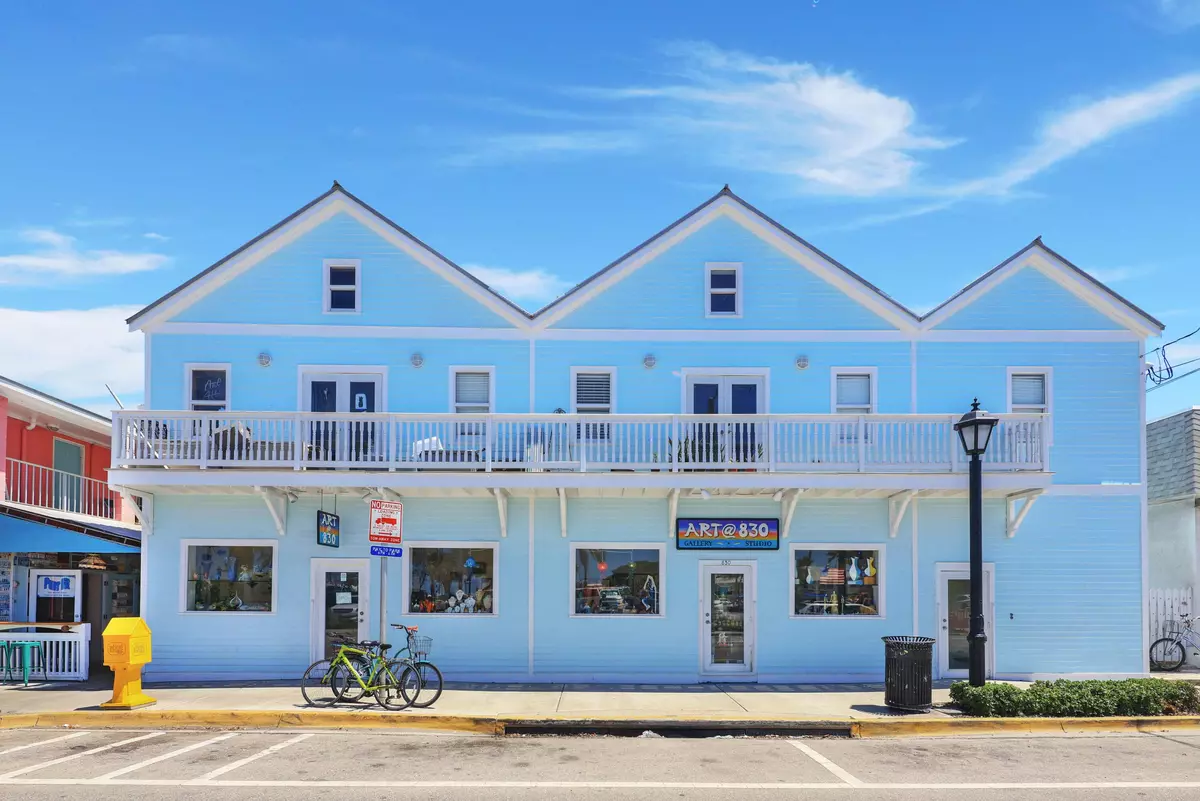 Key West, FL 33040,830 Caroline Street