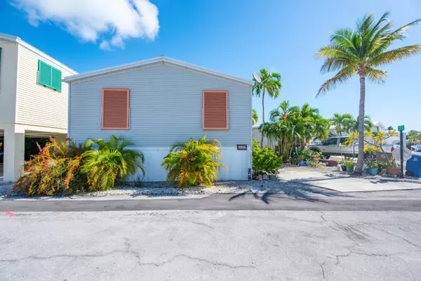 Cudjoe, FL 33042,701 Spanish Main Drive #247