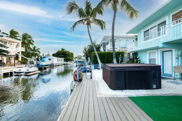 Layton, FL 33001,105 Long Key Lake Drive