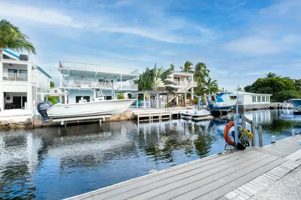 Layton, FL 33001,105 Long Key Lake Drive