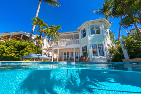 Key West, FL 33040,16 Sunset Key Drive