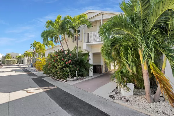 Cudjoe, FL 33042,701 Spanish Main Drive #87