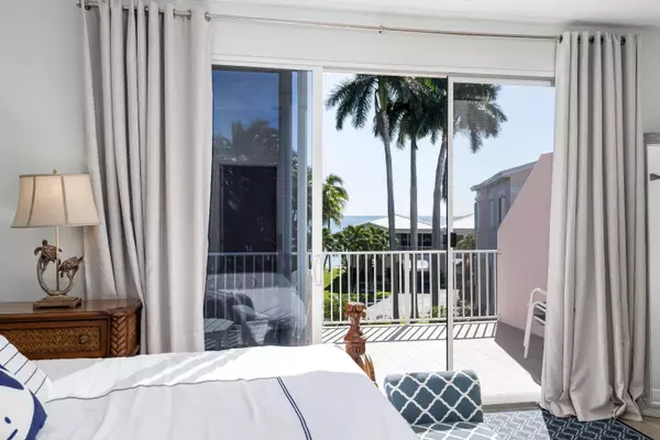 Marathon, FL 33050,117 Coco Plum Drive #D2