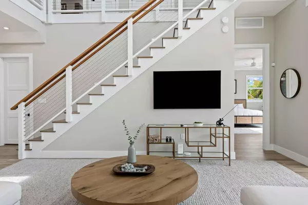 Islamorada, FL 33036,134 Nautilus Drive #2