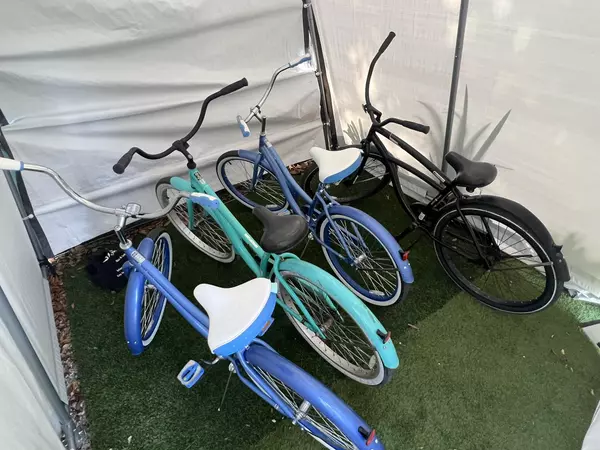 Key Largo, FL 33037,325 Calusa Street #121