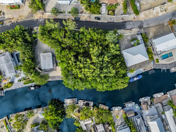 Key Largo, FL 33037,1008 Adams Drive