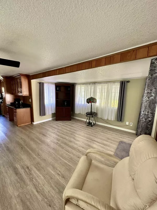 Tavernier, FL 33070,169 Orchid Street