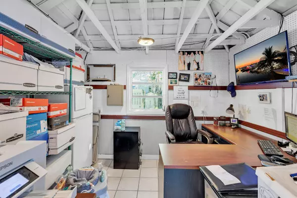 Key West, FL 33040,1000 Truman Avenue