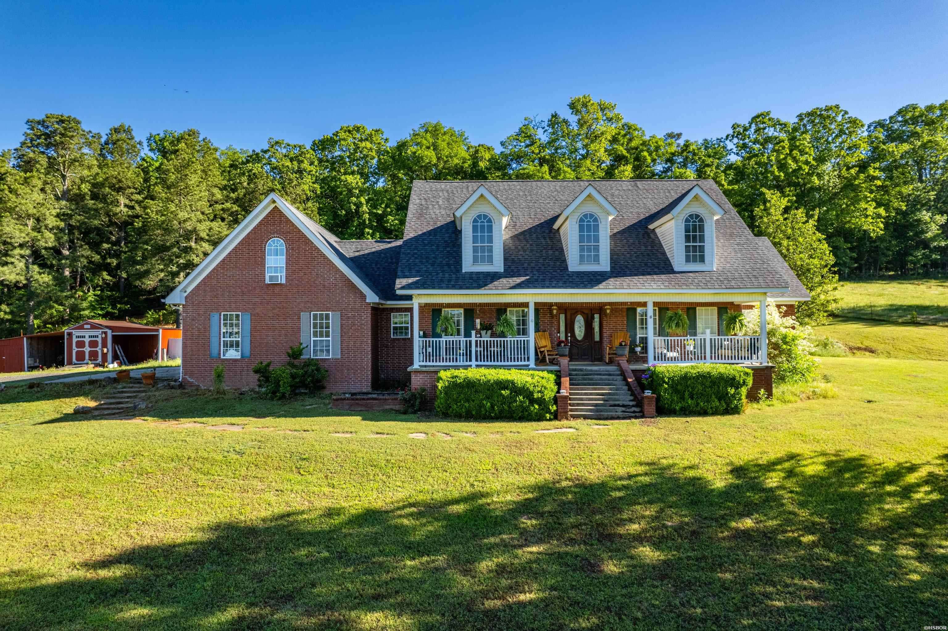 692 E HWY 70, Glenwood, AR 71943