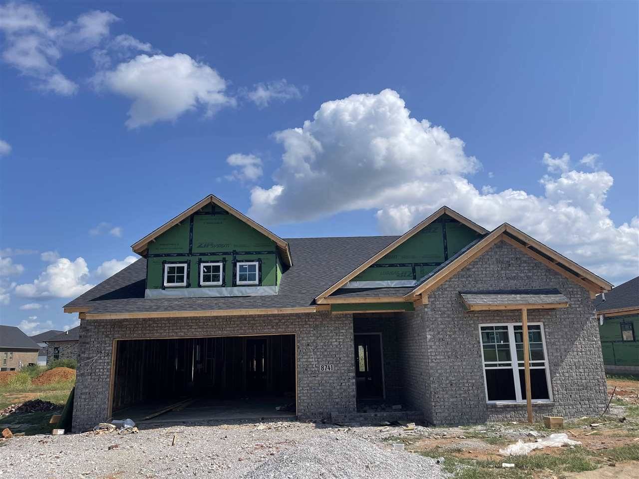 8741 Merrill Circle, Bowling Green, KY 42104