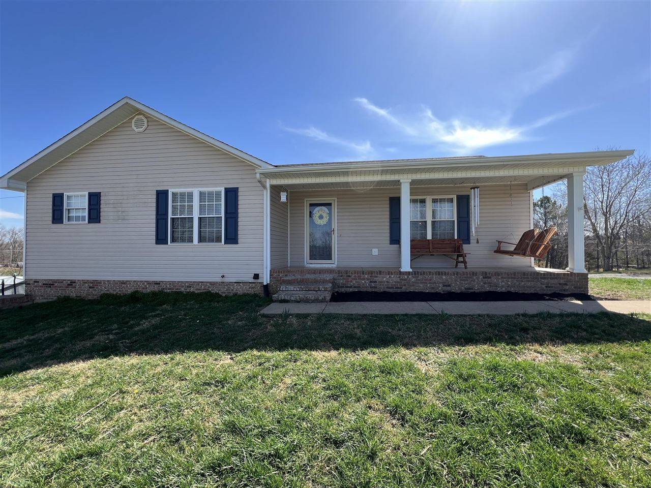 108 Eden Drive,  Morgantown,  KY 42261