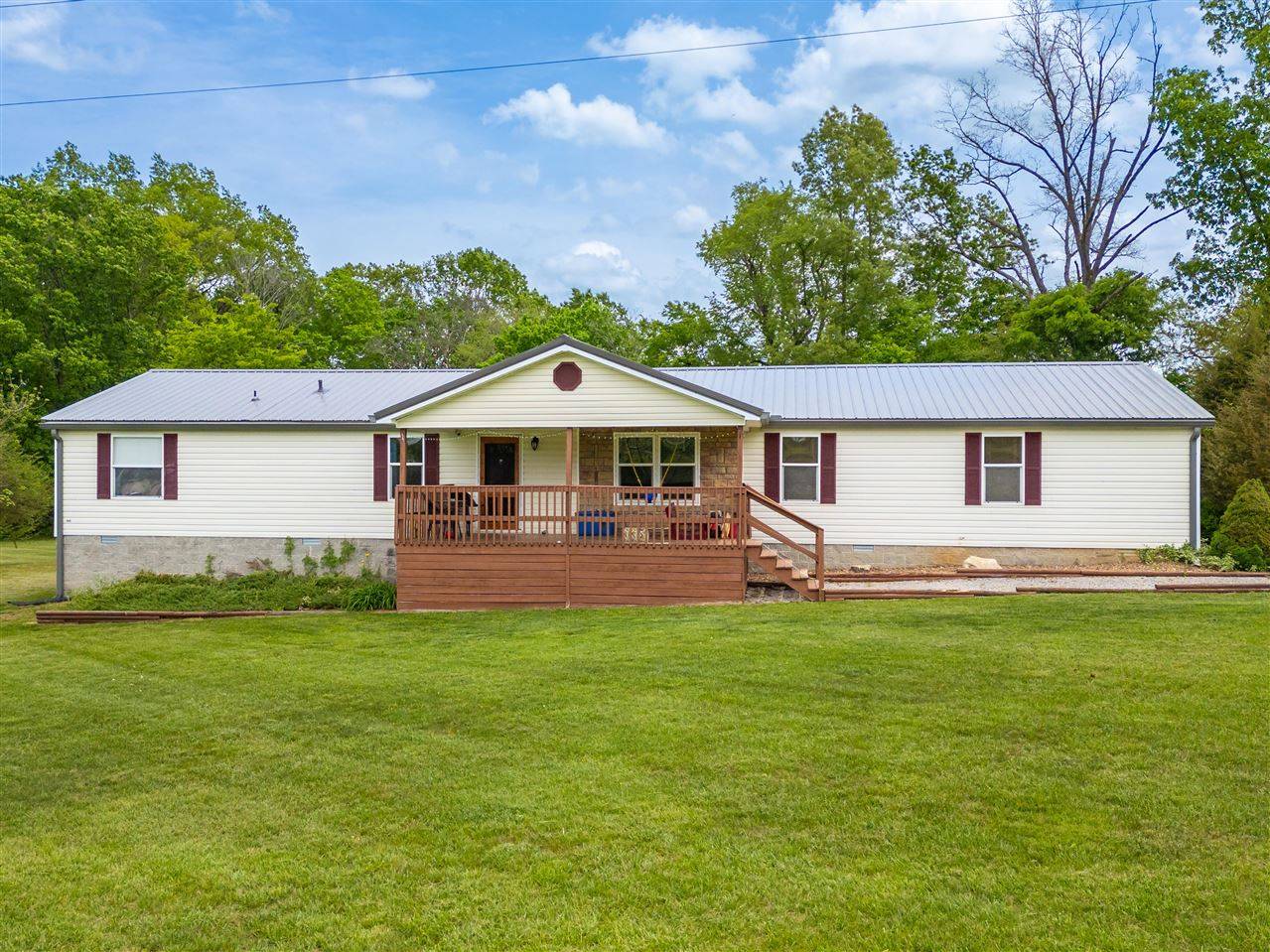 193 Clyde Gorham Road, Lewisburg, KY 42256